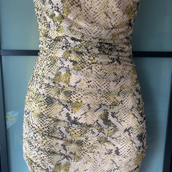 GUESS snakeprint dress BNWT - Picture 5 of 16